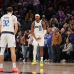 Mavericks guard ices Kings for their sixth straight loss